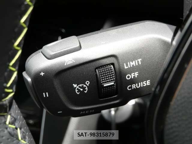 Peugeot 208 2023-05 7329312-7