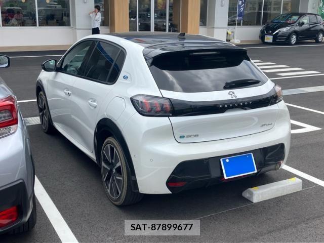 Peugeot 208 2020-10 7329321-5