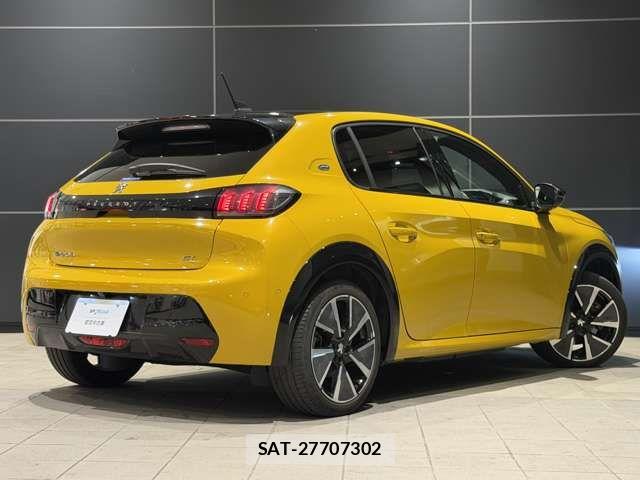 Peugeot 208 2021-03 7727166-9