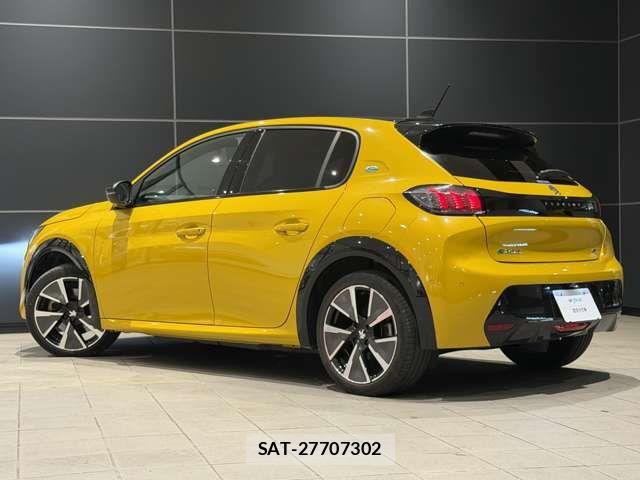 Peugeot 208 2021-03 7727166-5