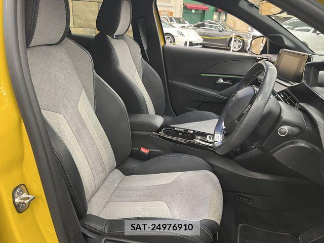 Peugeot 208 2020-10 8131863-3