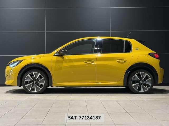 Peugeot 208 2020-10 8414344-3