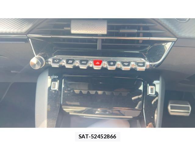 Peugeot 208 2020-10 8666724-18