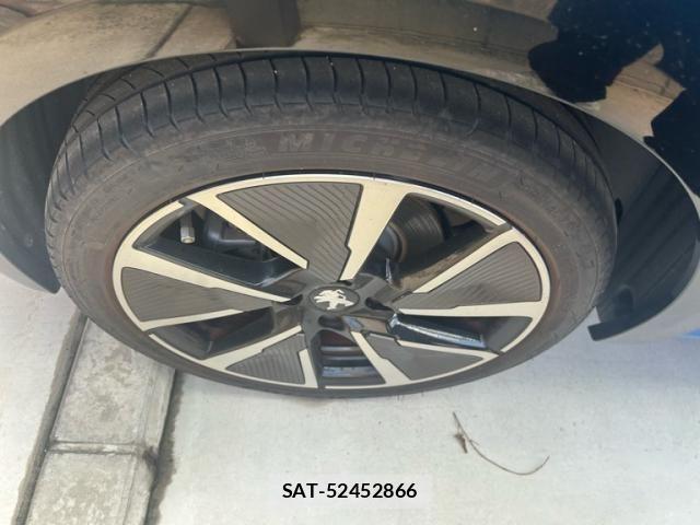 Peugeot 208 2020-10 8666724-3