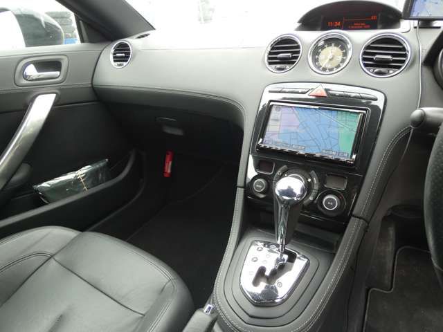 Peugeot RCZ 2010-09 3679980-14