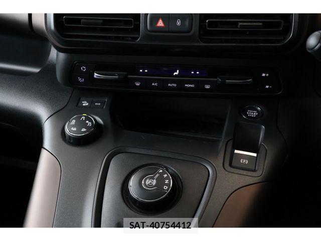Peugeot Rifter 2021-07 1393009-17