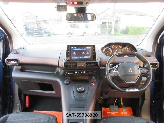 Peugeot Rifter 2021-11 1827935-11