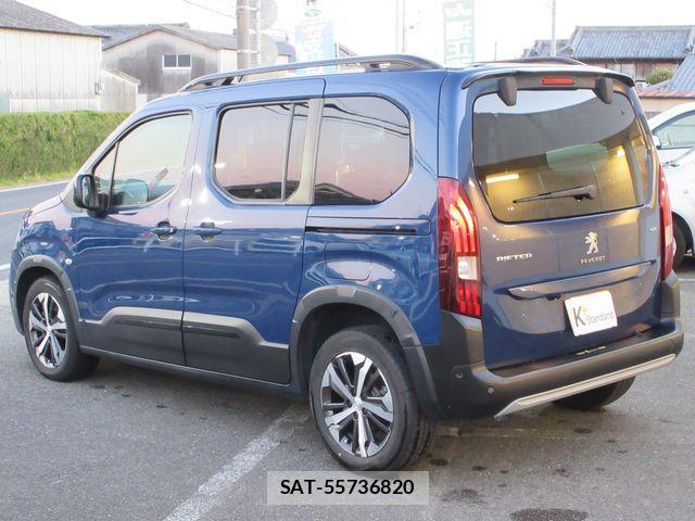 Peugeot Rifter 2021-11 1827935-21