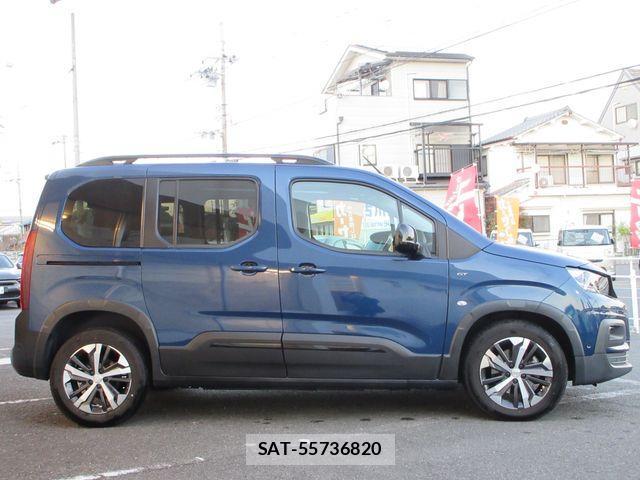 Peugeot Rifter 2021-11 1827935-24