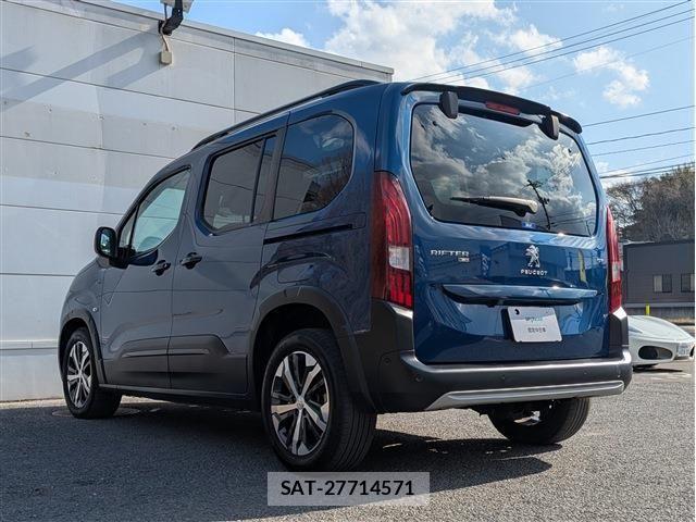 Peugeot Rifter 2022-06 6614109-6