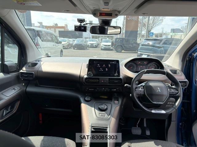 Peugeot Rifter 2022-06 6673126-14