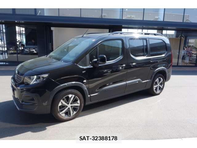 Peugeot Rifter 2023-06 7223511-2