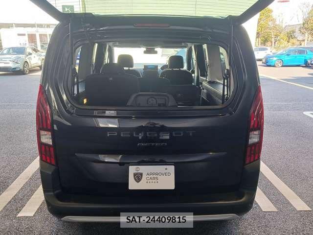 Peugeot Rifter 2025-06 7329314-10