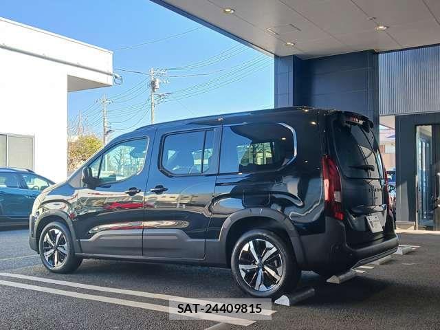 Peugeot Rifter 2025-06 7329314-8