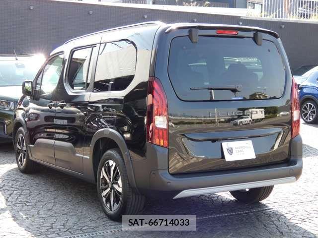 Peugeot Rifter 2025-06 7329322-1