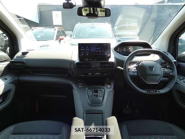 Peugeot Rifter 2025-06 7329322-2