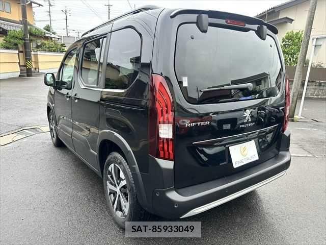 Peugeot Rifter 2022-12 7727176-17