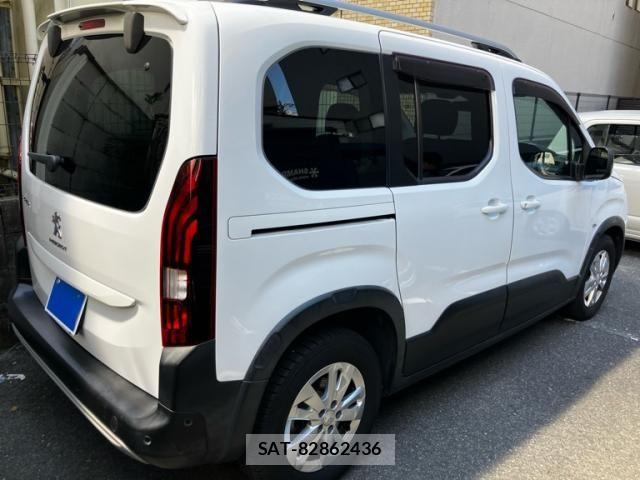 Peugeot Rifter 2021-04 7980568-2