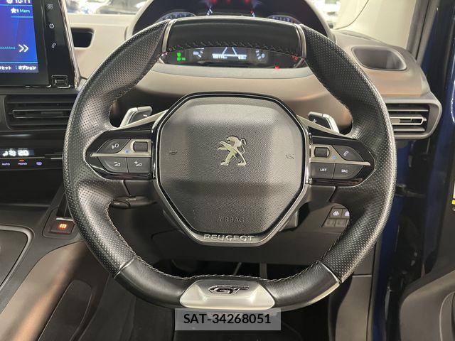 Peugeot Rifter 2021-04 7980566-10