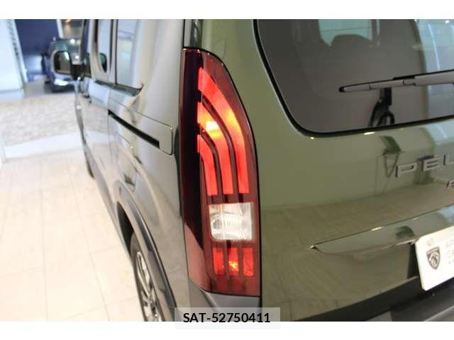 Peugeot Rifter 2025-08 8037579-11