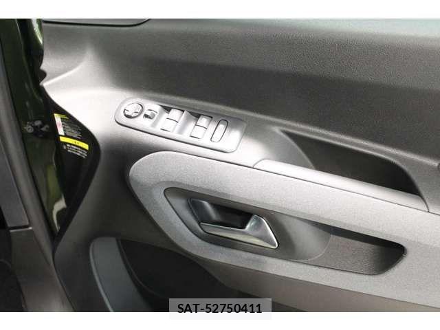 Peugeot Rifter 2025-08 8037579-19