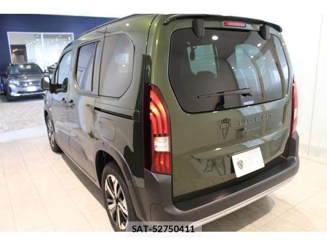 Peugeot Rifter 2025-08 8037579-7