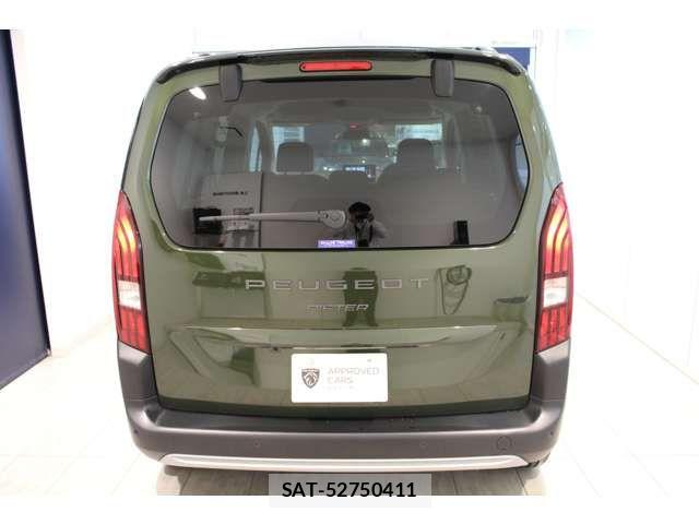 Peugeot Rifter 2025-08 8037579-8