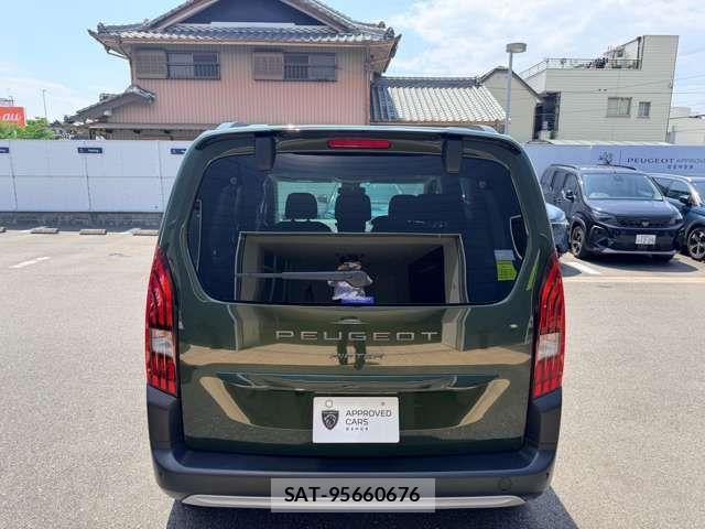 Peugeot Rifter 2026-03 8037582-9