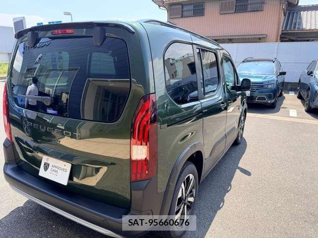 Peugeot Rifter 2026-03 8037582-10