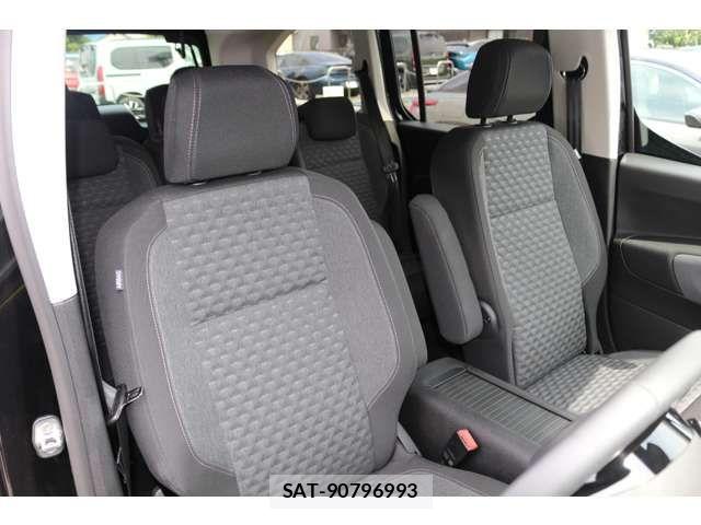 Peugeot Rifter 2025-09 8368091-17