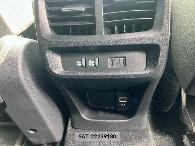 Peugeot Rifter 2025-04 8831057-14