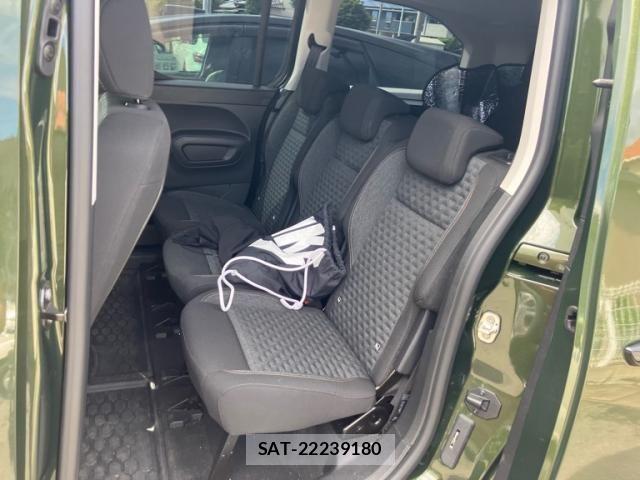 Peugeot Rifter 2025-04 8831057-7