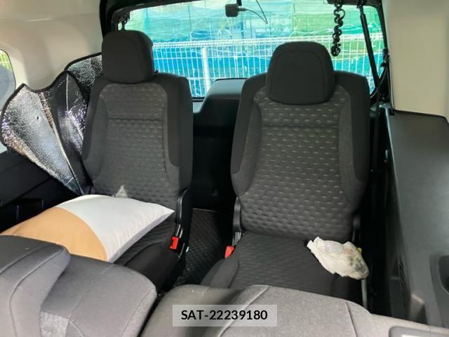Peugeot Rifter 2025-04 8831057-8