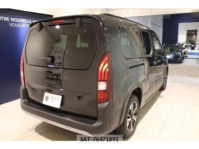 Peugeot Rifter 2025-11 8881535-13
