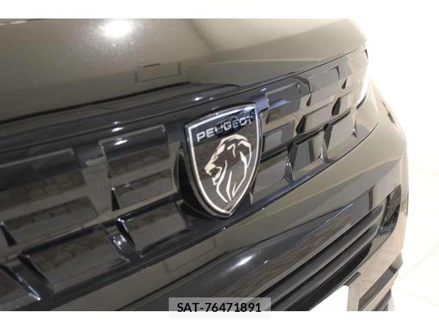 Peugeot Rifter 2025-11 8881535-7