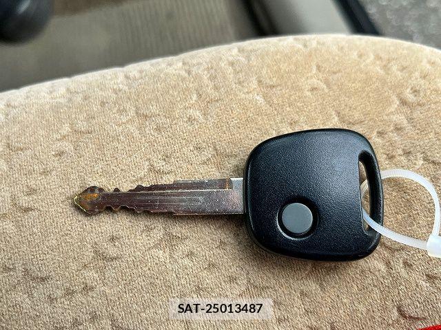 Nissan PINO 2008-07 7272685-15