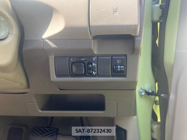 Nissan PINO 2007-11 8075111-18