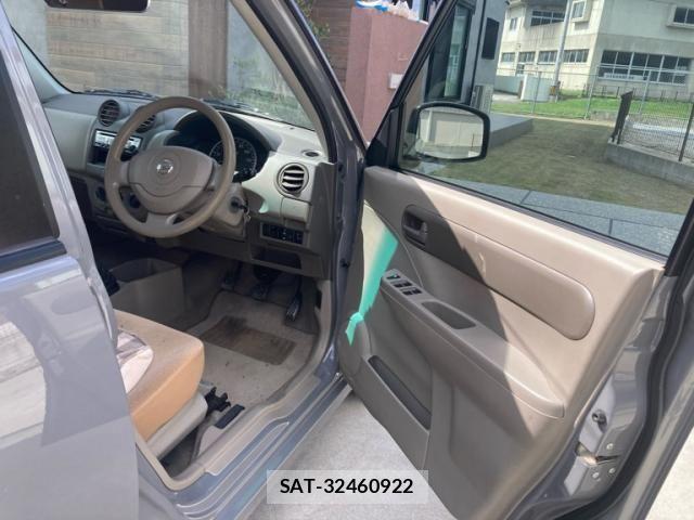 Nissan PINO 2009-02 8881536-9