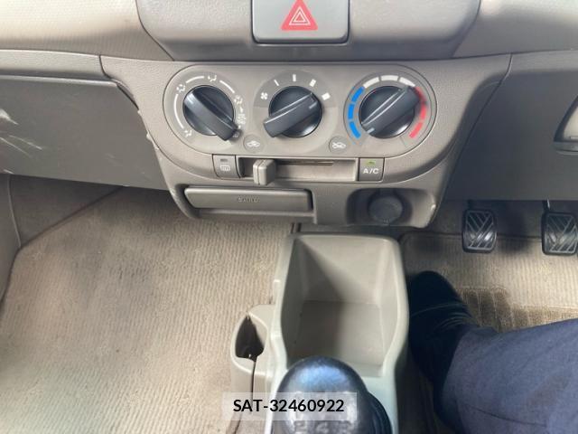 Nissan PINO 2009-02 8881536-19