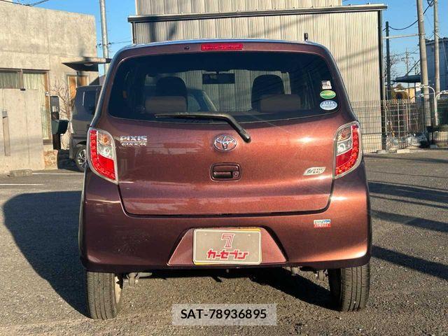 Toyota PIXIS EPOCH 2013-04 3067463-6