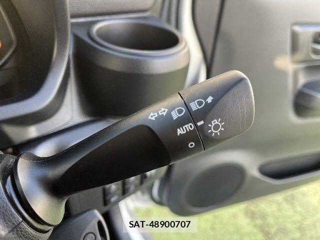 Toyota PIXIS EPOCH 2023-01 4976708-17