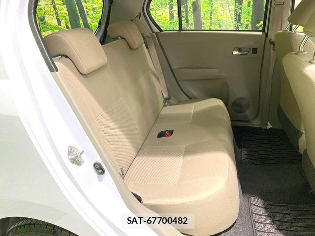 Toyota PIXIS EPOCH 2013-03 4976736-9