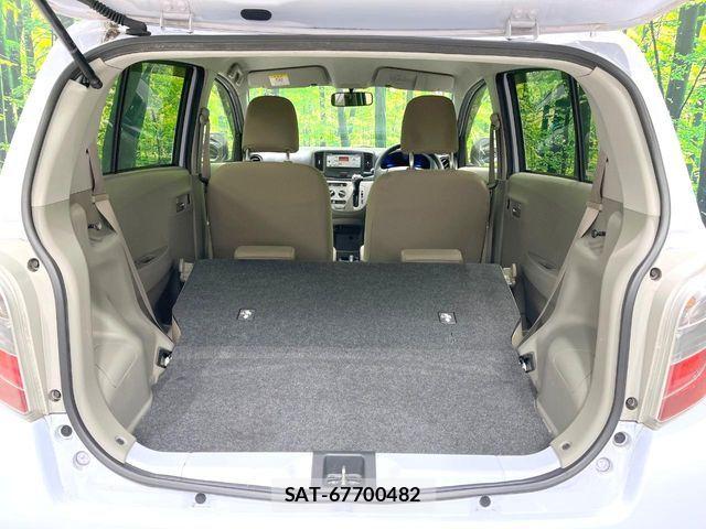 Toyota PIXIS EPOCH 2013-03 4976736-10