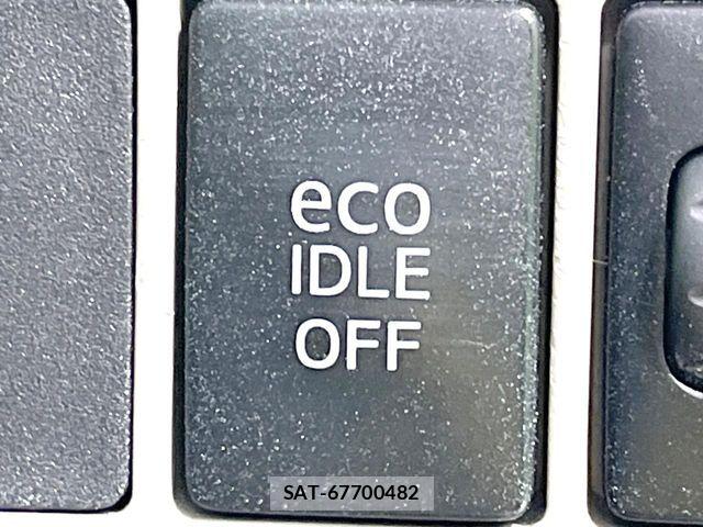 Toyota PIXIS EPOCH 2013-03 4976736-3