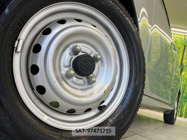 Toyota PIXIS EPOCH 2018-03 6752844-12