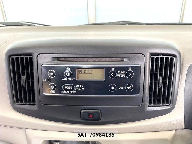 Toyota PIXIS EPOCH 2014-10 6816540-2