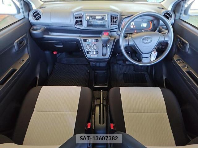 Toyota PIXIS EPOCH 2021-03 6911114-2