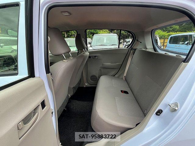 Toyota PIXIS EPOCH 2014-02 7060208-12