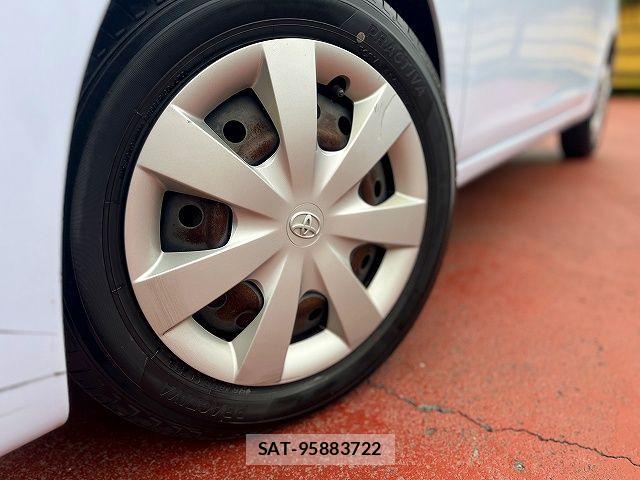 Toyota PIXIS EPOCH 2014-02 7060208-26