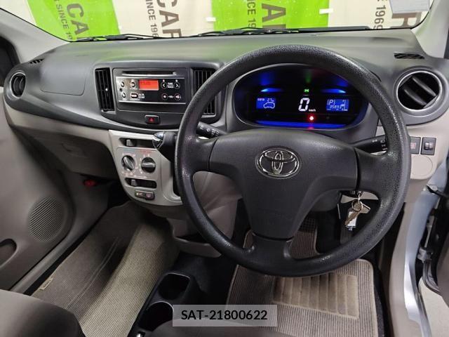 Toyota PIXIS EPOCH 2015-01 7223510-13
